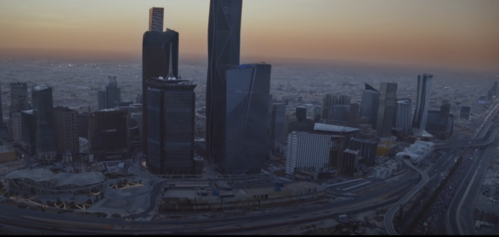 من مثلك؟ مامثلك بهالدنيا بلد