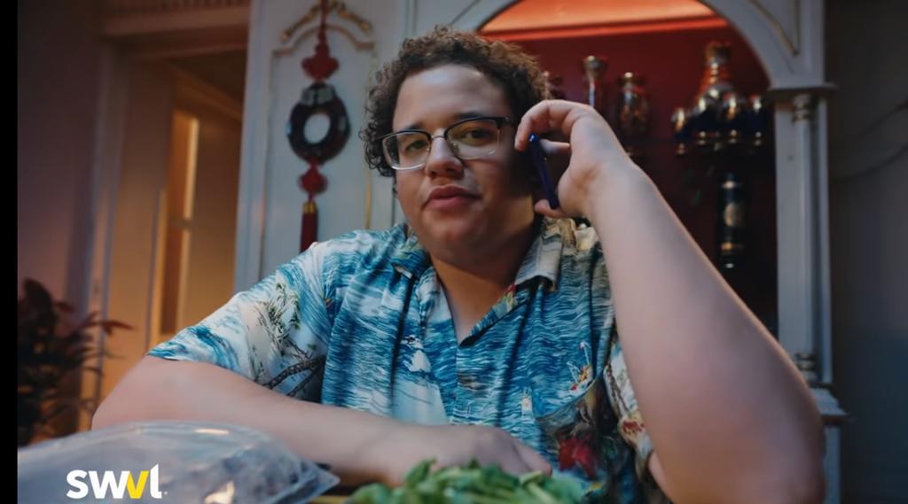 الوحدة ثمنها غالي، سافر بنص الثمن