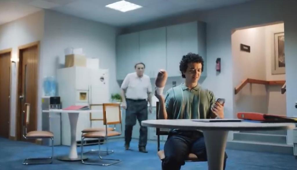 عاملين حساب كل حد.. كل يوم
