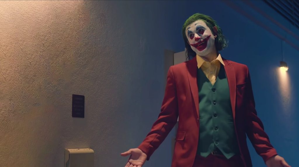 الأفلام و المسلسلات تفرق بس اللوحة ما تِفرق