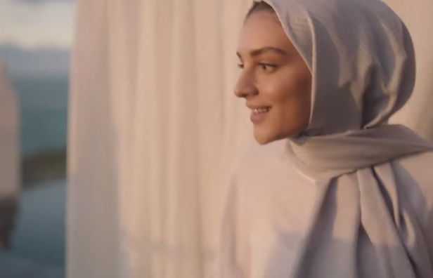 لان الحياة فيها أكثر