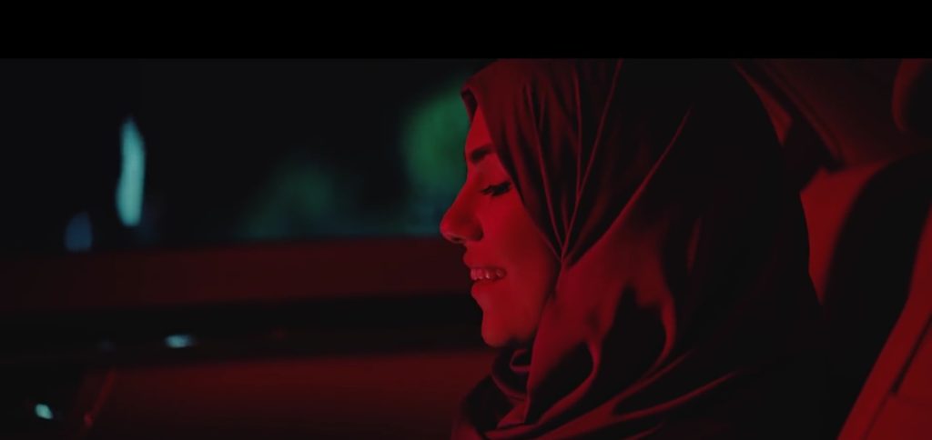 الاستمرارية للاقوى