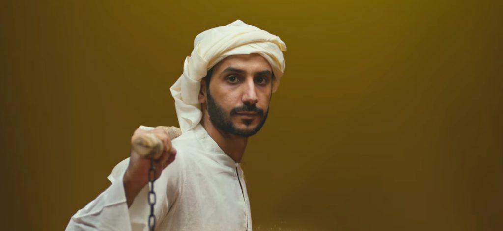 قلبه وطن
