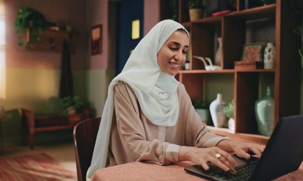 اختر مسارك بنفسك