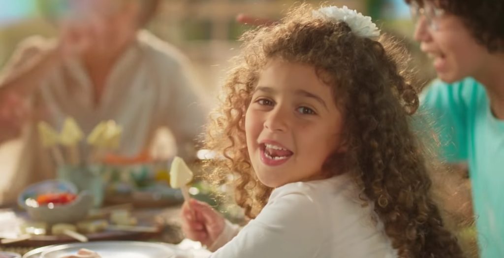 افتح نفسك علي الدنيا