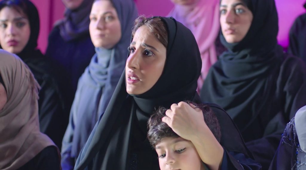 الأبيض اكثر بياضاً