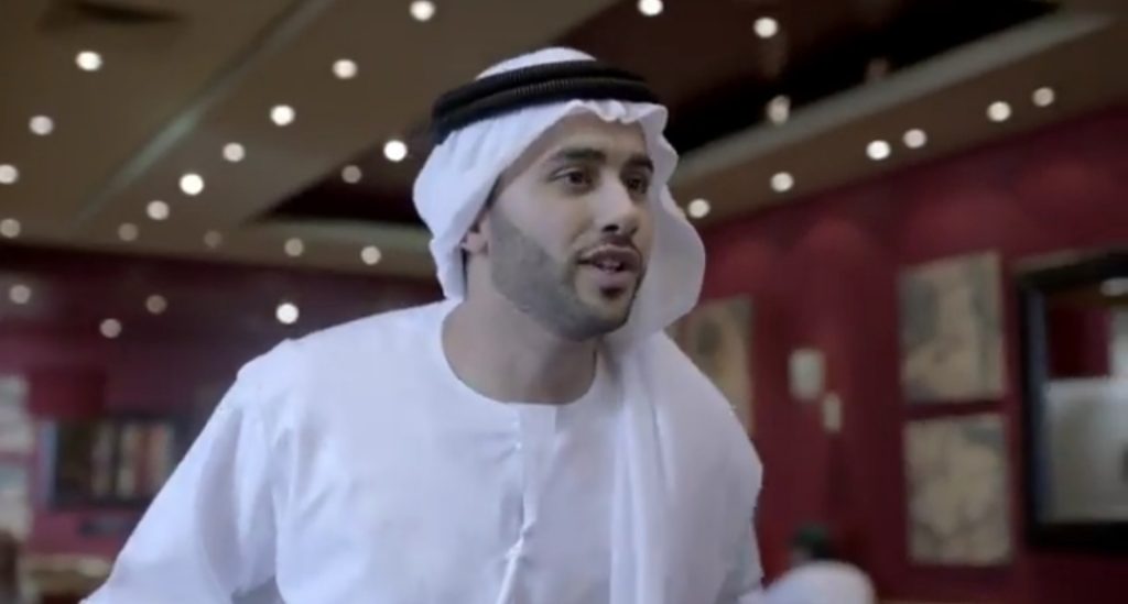 الثانية مالها قيمة