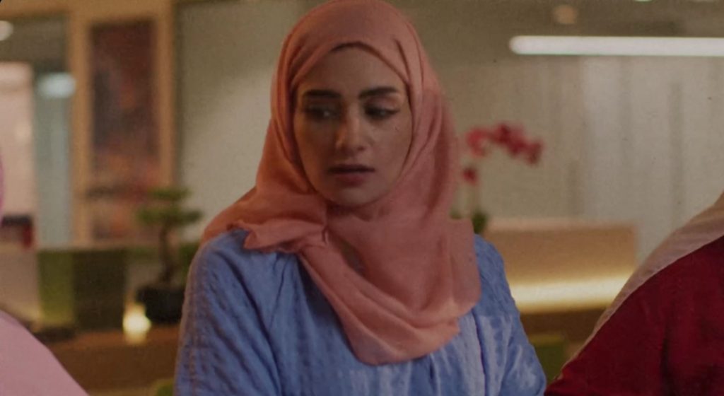 لا يليق بها إلا النجاح