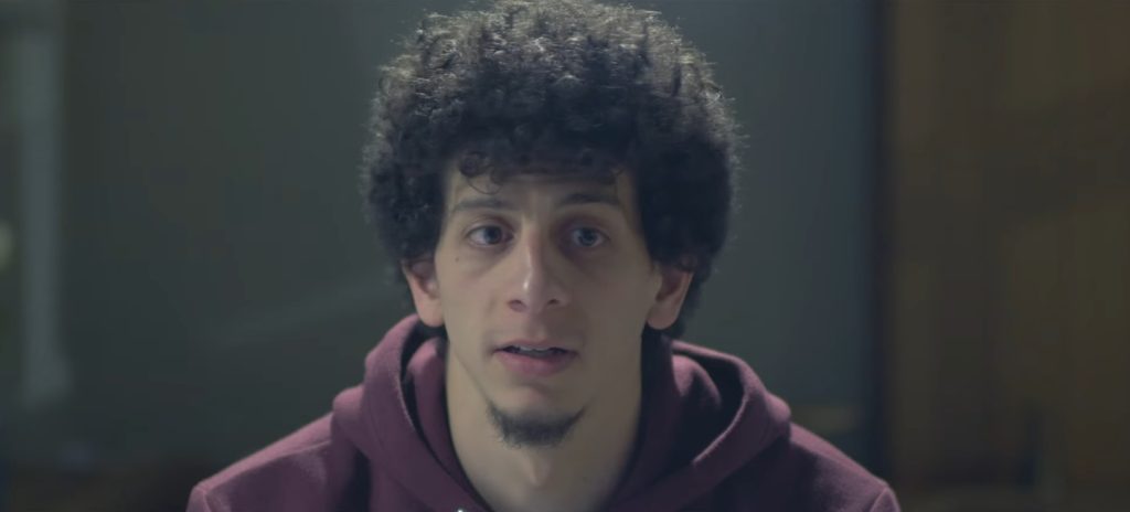 الازرق بخدمتك