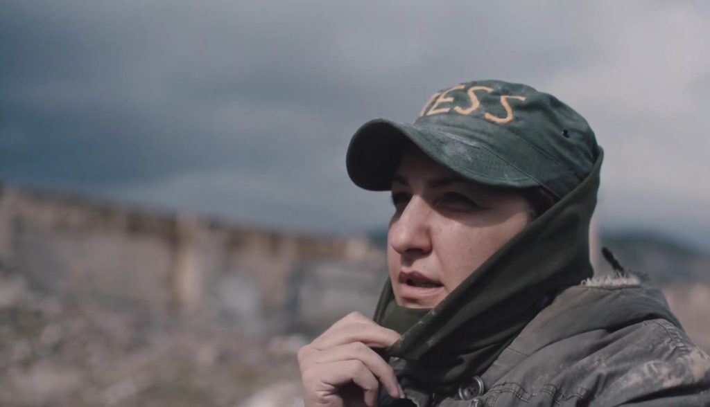 برنامج تستحقينه