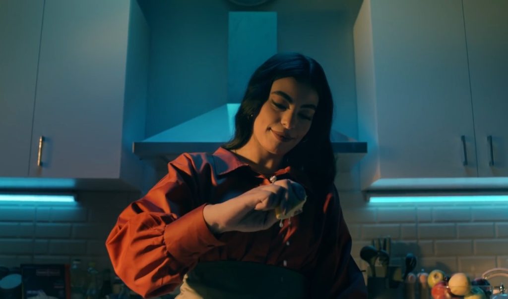 يا ترى حتكون قدها ؟