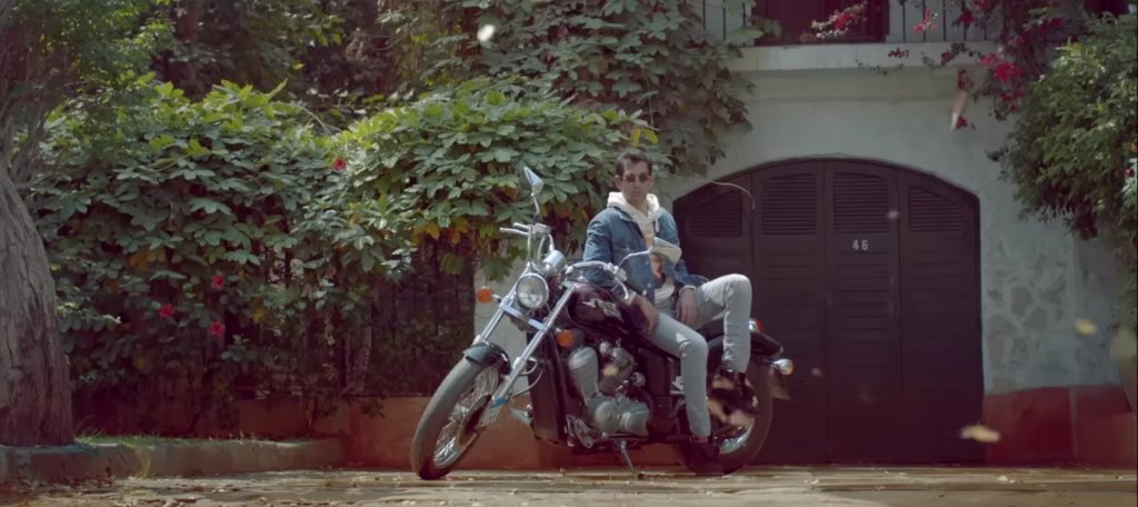 العرض عرضين